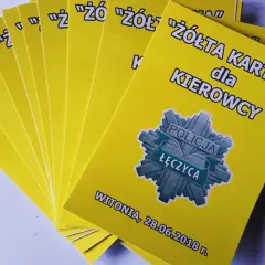 Żółta kartka w piłce nożnej: co oznacza i jakie ma konsekwencje?