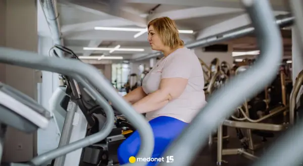 CrossFit na odchudzanie: Jak spalić tłuszcz i zbudować sylwetkę?